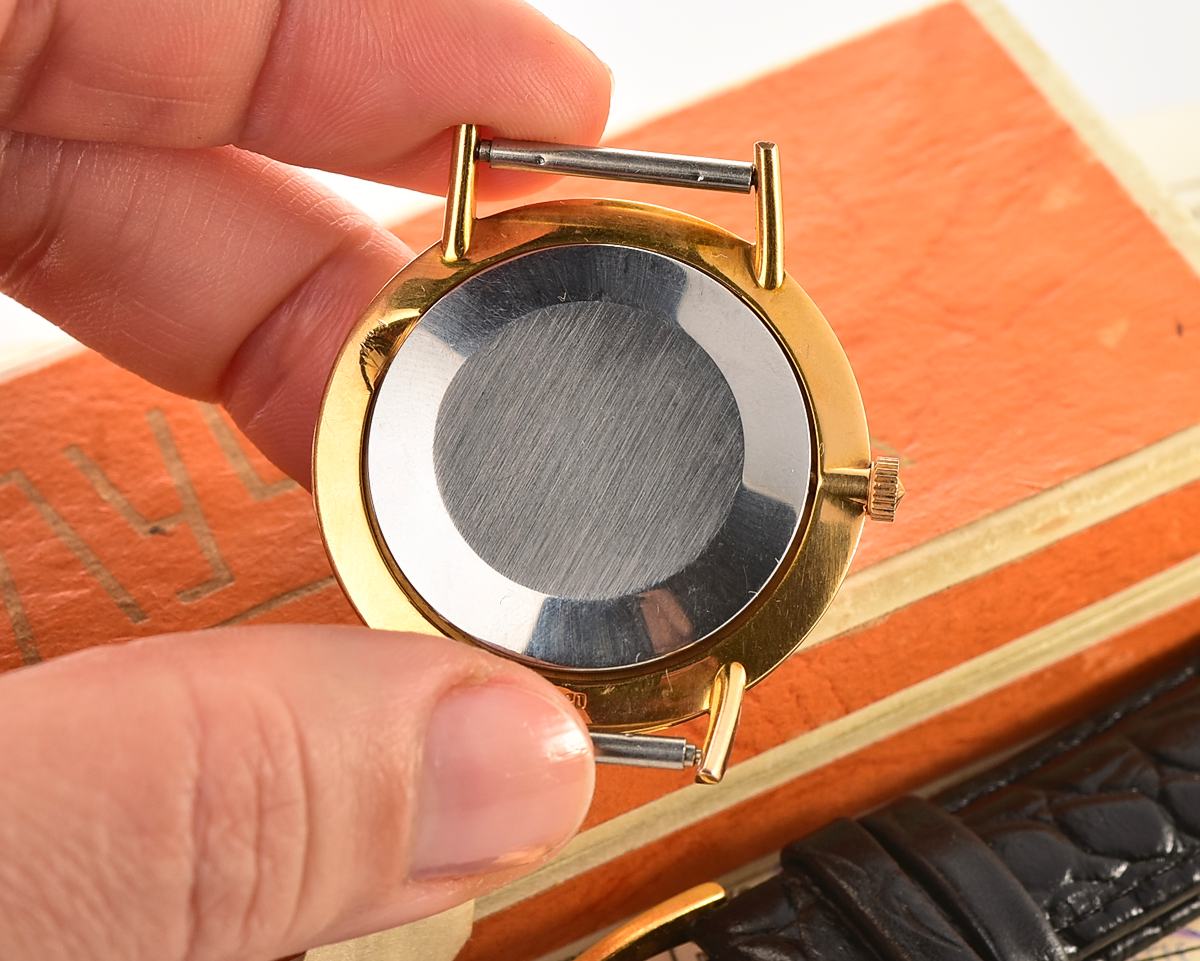TIME CAPSULE: LUCH soviet gold-plated vintage watch - complete with box and passport!