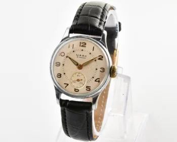 Vintage Soviet Mayak mechanical watch, 1MWF from the 1st quarter of 1956