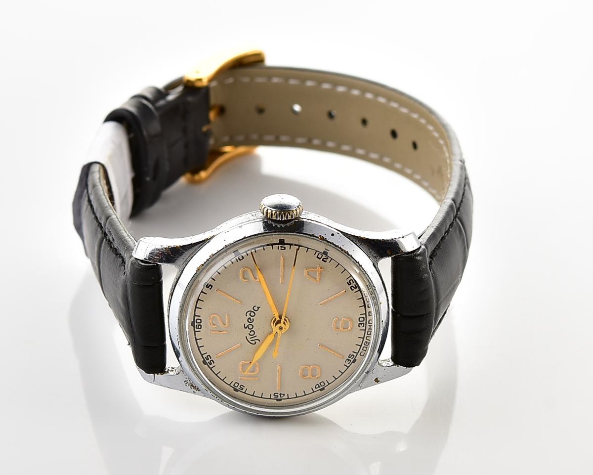 Uncommon soviet Pobeda mechanical watch, ZiM factory 1950s