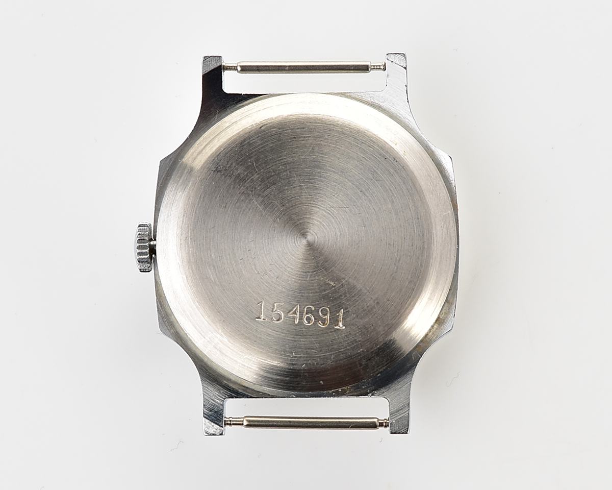 TIME CAPSULE: Soviet mechanical POBEDA watch in box – New Old Stock(NOS)!