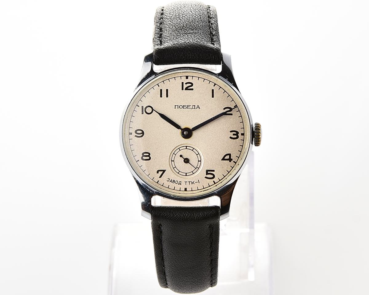 RARE: Excellent soviet mechanical watch POBEDA TTK-1 from the 4th quarter of 1953!