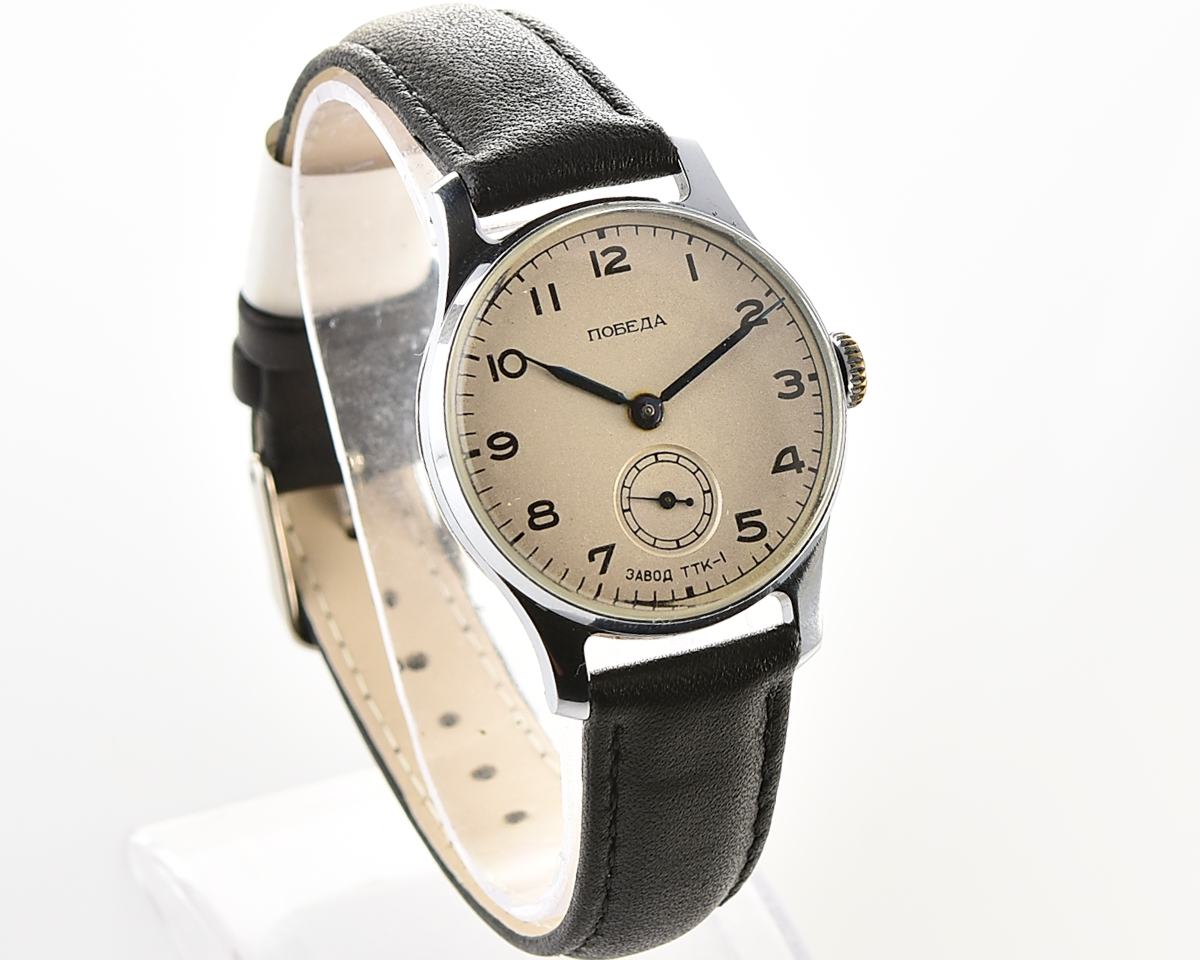 RARE: Excellent soviet mechanical watch POBEDA TTK-1 from the 4th quarter of 1953!