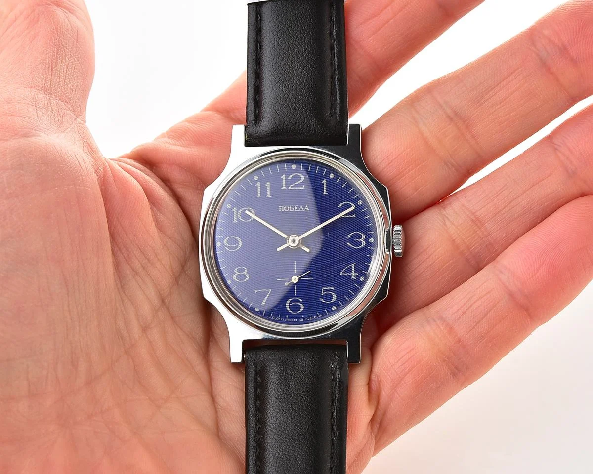 TIME CAPSULE: Soviet mechanical Pobeda watch in box – New Old Stock (NOS)!