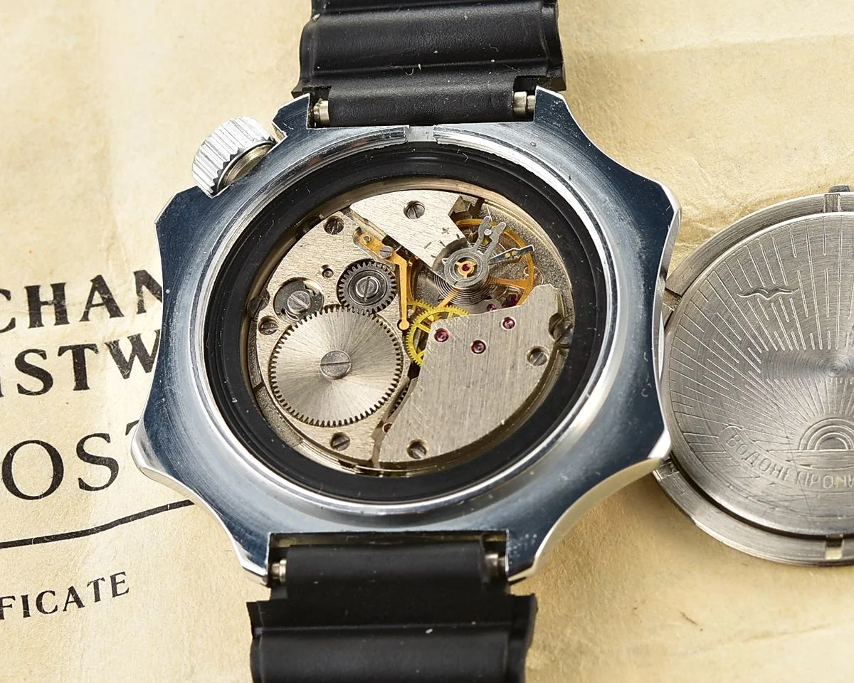 TIME CAPSULE: Vostok Komandirskie WW2 Anniversary Edition – New Old Stock (NOS)!