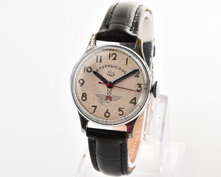 RARE: Sturmanskie Type 1 soviet mechanical watch from 1952 - the 1st watch in space!