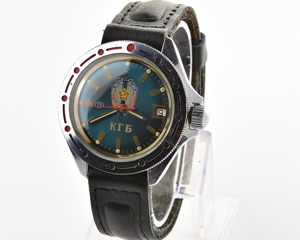 Excellent Komandirskie KGB mechanical wristwatch