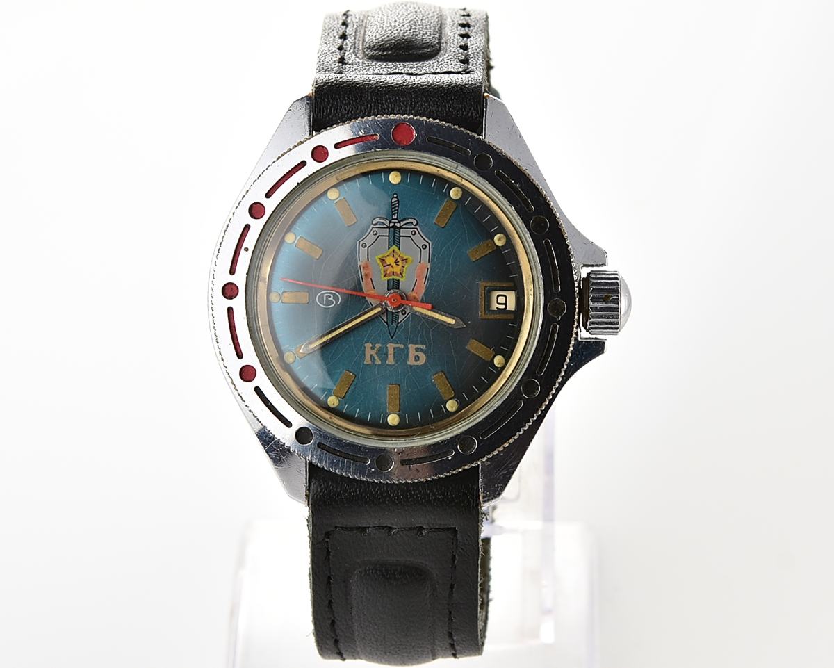 Excellent Komandirskie KGB mechanical wristwatch
