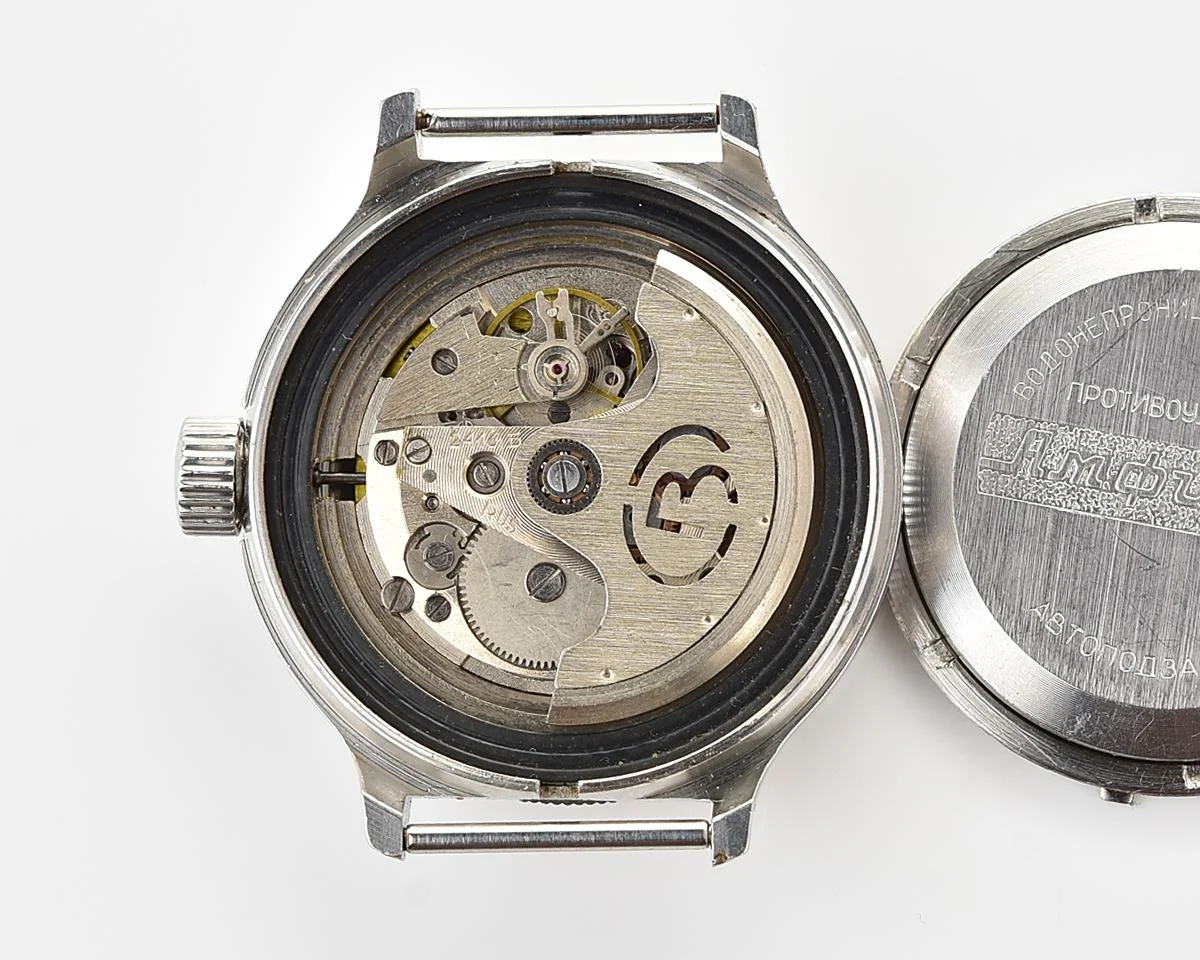 Vostok Amphibia with automatic self winding movement – Submarine captain!