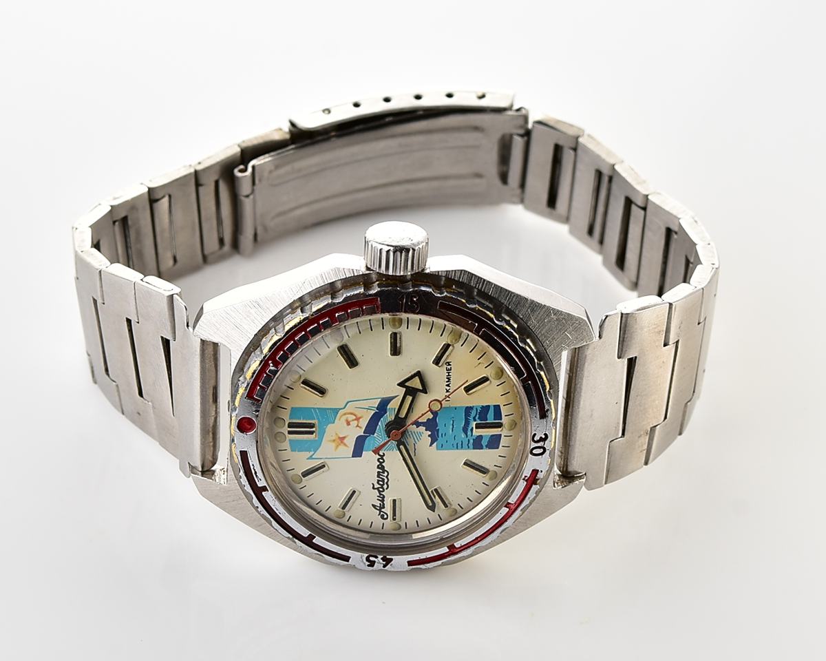 Vintage soviet Vostok Amphibia Albatros mechanical wristwatch
