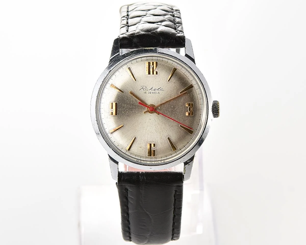 Vintage Raketa Baltica mechanical Soviet wristwatch