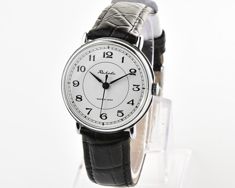 Excellent soviet mechanical Raketa wristwatch
