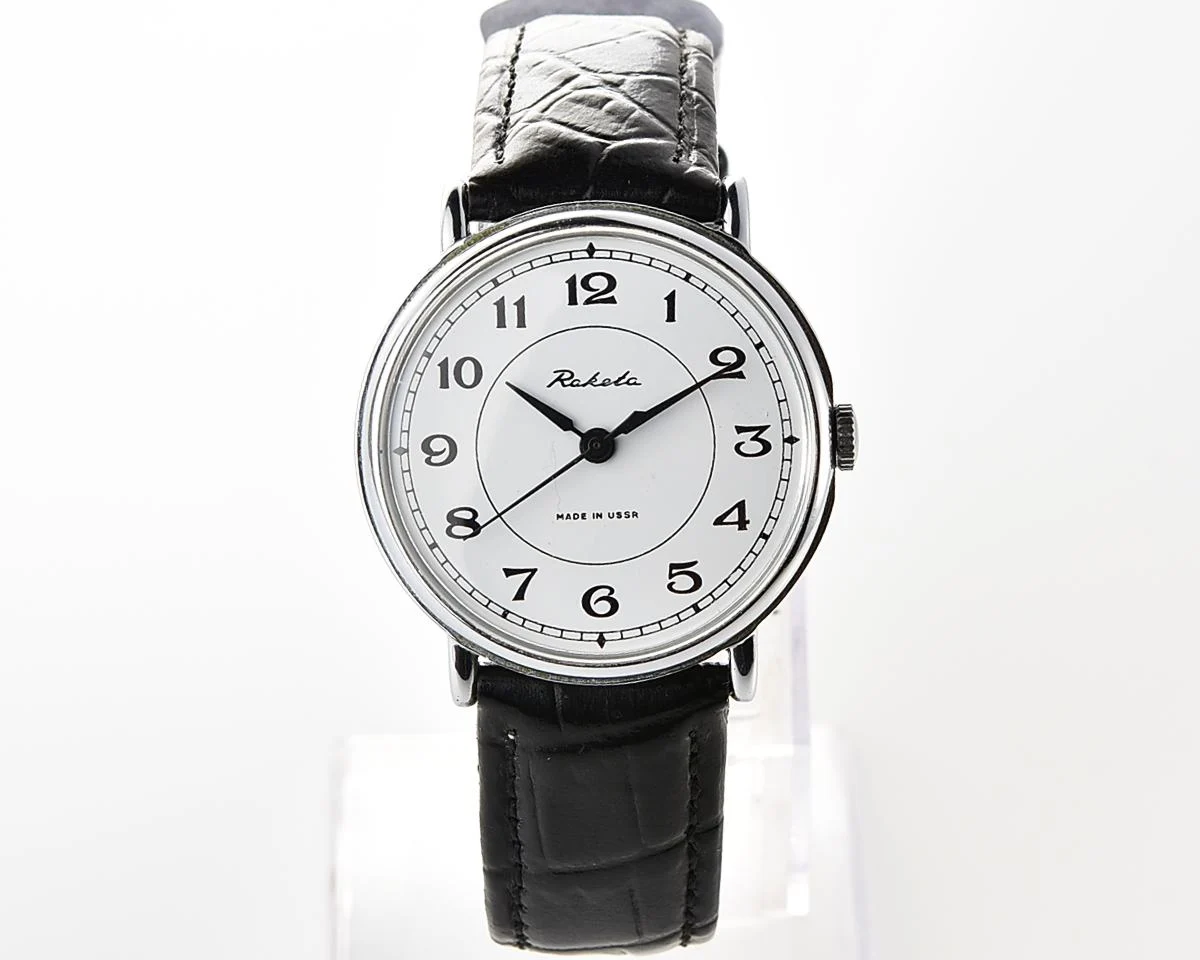 Excellent Soviet mechanical Raketa wristwatch