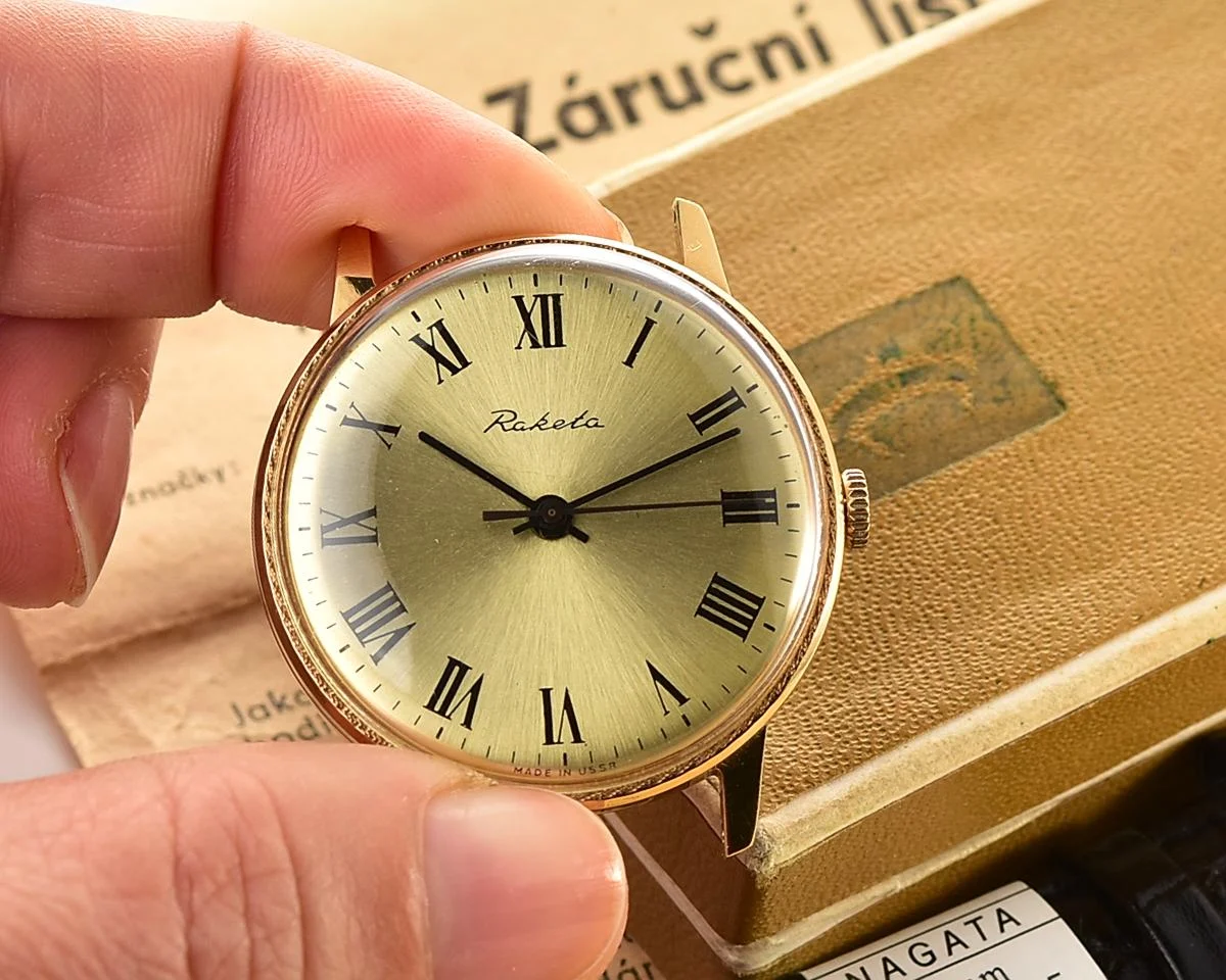 TIME CAPSULE: Vintage gold-plated Soviet Raketa watch, export version, New Old Stock (NOS)!