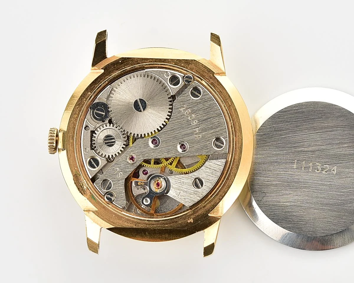 TIME CAPSULE: Vintage gold-plated Soviet Raketa watch, export version, New Old Stock (NOS)!