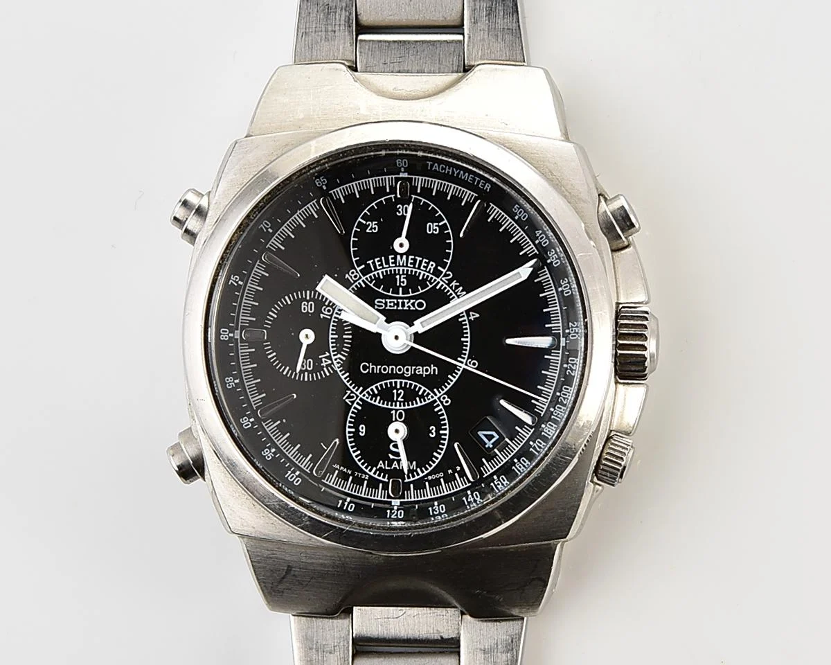 Vintage 1997 Seiko SUS Black Dial Quartz Alarm Chronograph with Telemeter and Tachymeter Scales