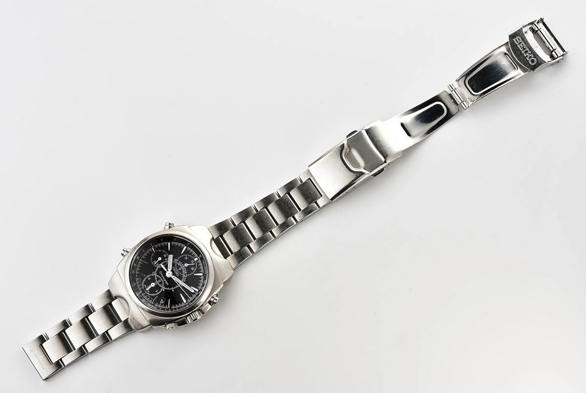 Vintage 1997 Seiko SUS Black Dial Quartz Alarm Chronograph with Telemeter and Tachymeter Scales