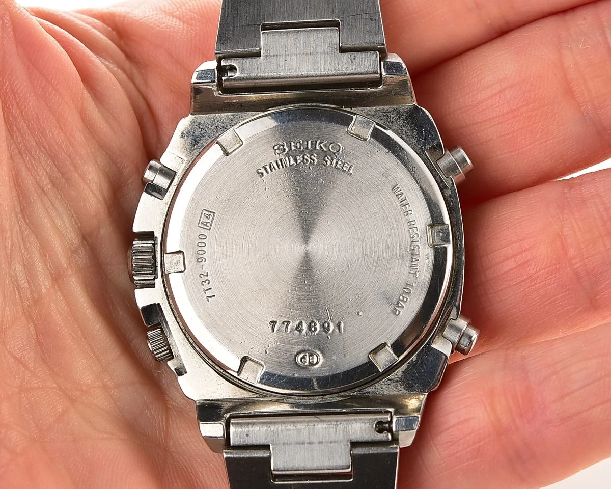Vintage 1997 Seiko SUS Black Dial Quartz Alarm Chronograph with Telemeter and Tachymeter Scales