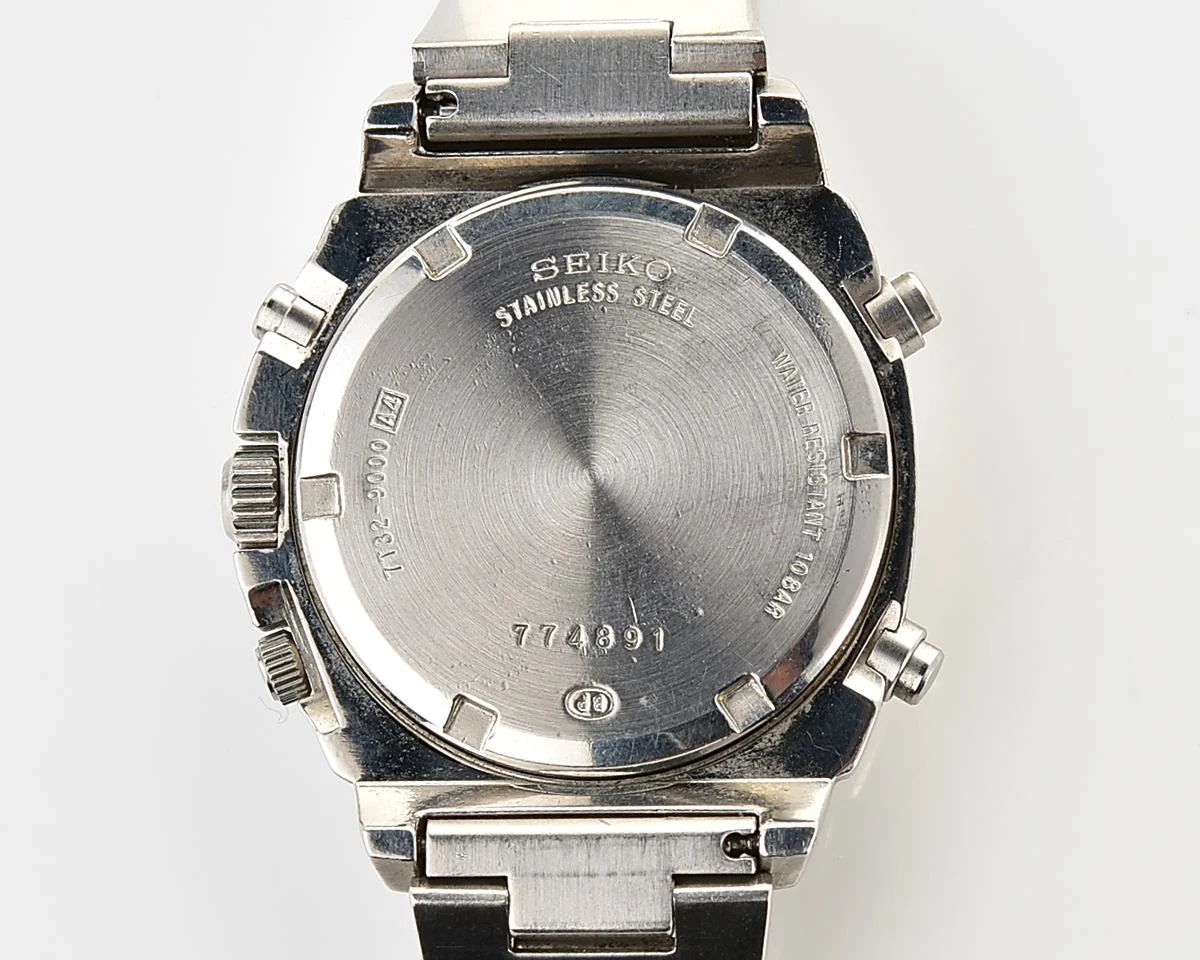 Vintage 1997 Seiko SUS Black Dial Quartz Alarm Chronograph with Telemeter and Tachymeter Scales