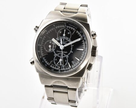 Vintage 1997 Seiko Black Dial Quartz Alarm Chronograph with alarm, dual time display function etc