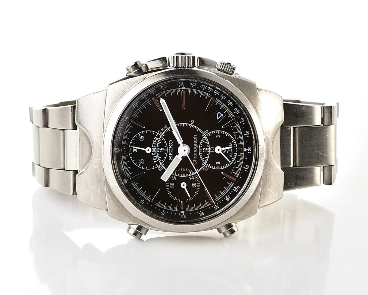 Vintage 1997 Seiko SUS Black Dial Quartz Alarm Chronograph with Telemeter and Tachymeter Scales