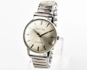 Vintage Seiko Crown – Silver Sunburst 21 Jewels Hand-Wind from circa 1963