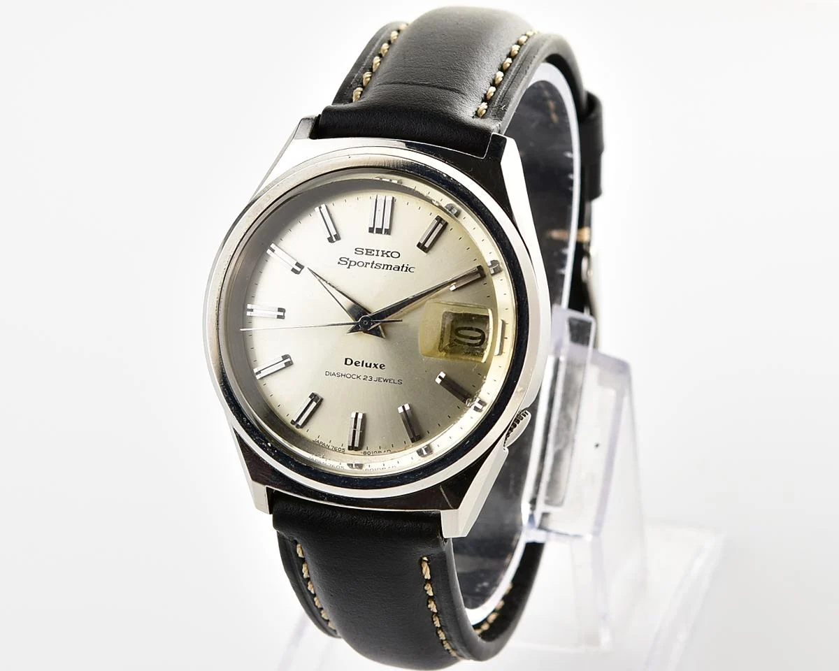 Vintage Seiko Sportsmatic Deluxe with Sunburst Silver Dial from October 1966