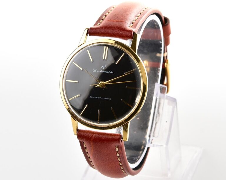 Seiko Seikomatic Diashock 17 jewels vintage automatic mechanical watch from September 1960