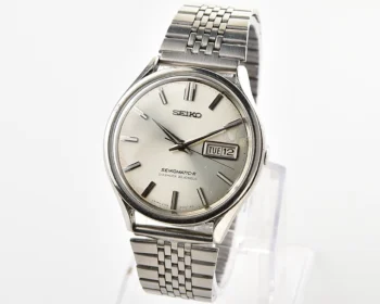 Vintage Seiko Seikomatic-R 30 Jewels Automatic wristwatch, from August 1966