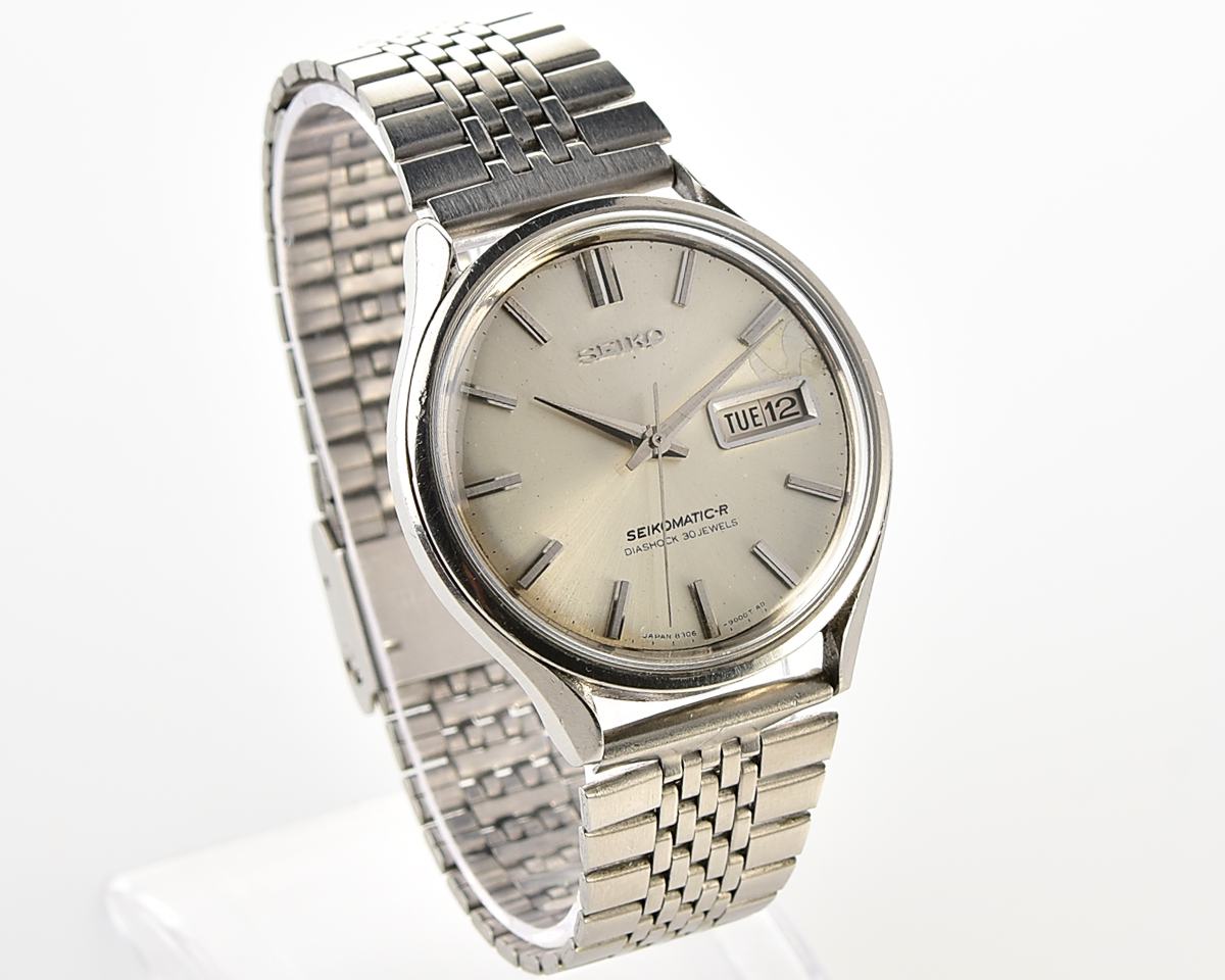 Vintage Seiko Seikomatic-R 30 Jewels Automatic wristwatch, from August 1966