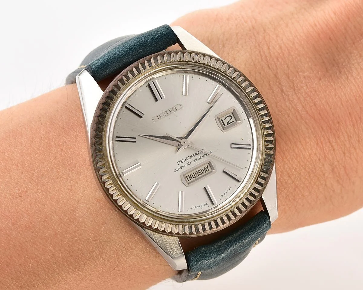 Vintage Seiko Seikomatic Weekdater - Two-Tone Fluted Bezel Day-Date Automatic from July 1965