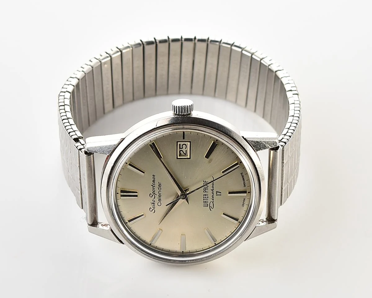 Vintage Seiko Sportsman Calendar ‘Seahorse’ with Classic Sunburst Dial from June 1963