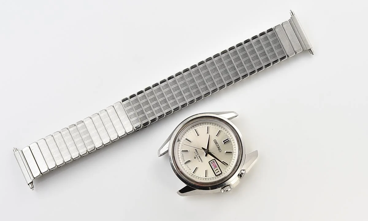 Seiko Bell-Matic 27 jewels mechanical wristwatch with alarm, early