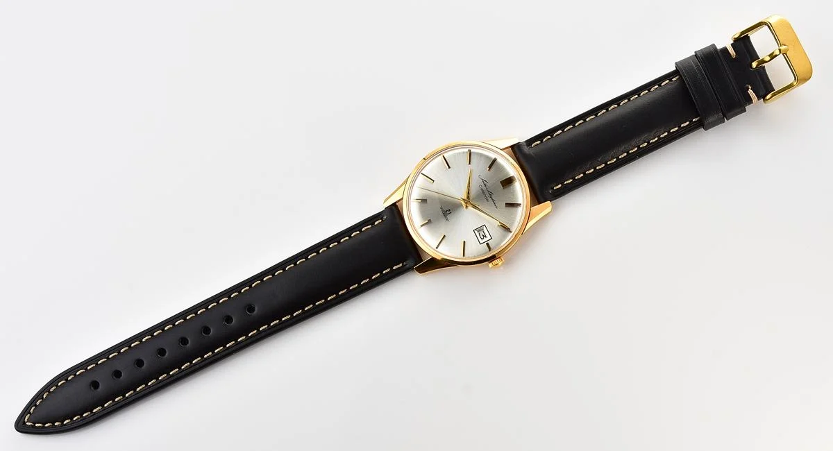Vintage Seiko Skyliner Calendar 21 Jewels mechanical watch from