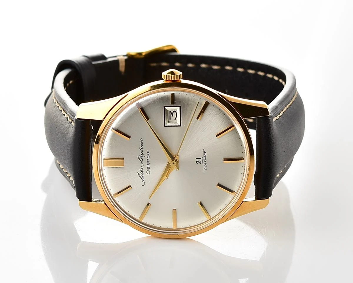 Vintage Seiko Skyliner Calendar 21 Jewels mechanical watch from March 1965