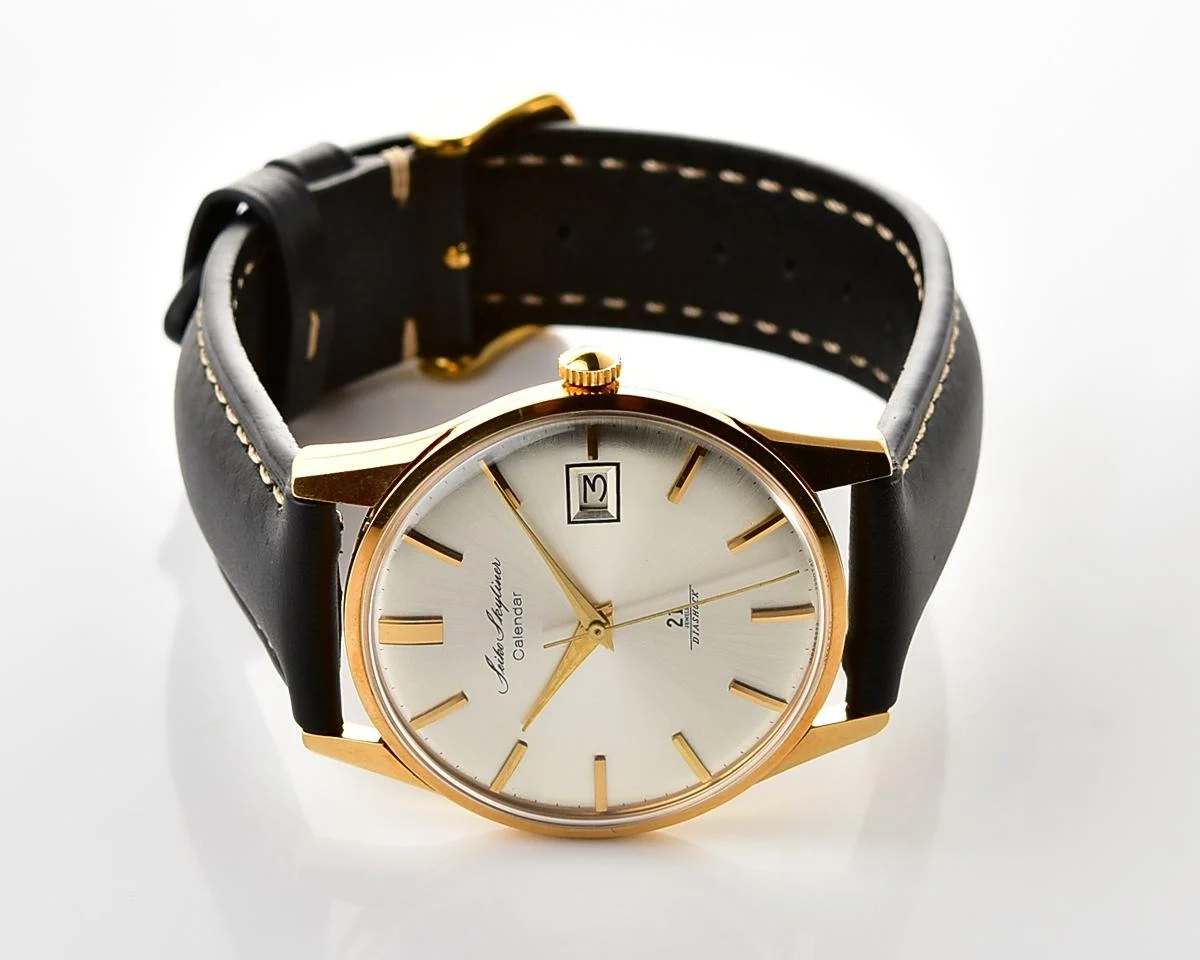 Vintage Seiko Skyliner Calendar 21 Jewels mechanical watch from March 1965