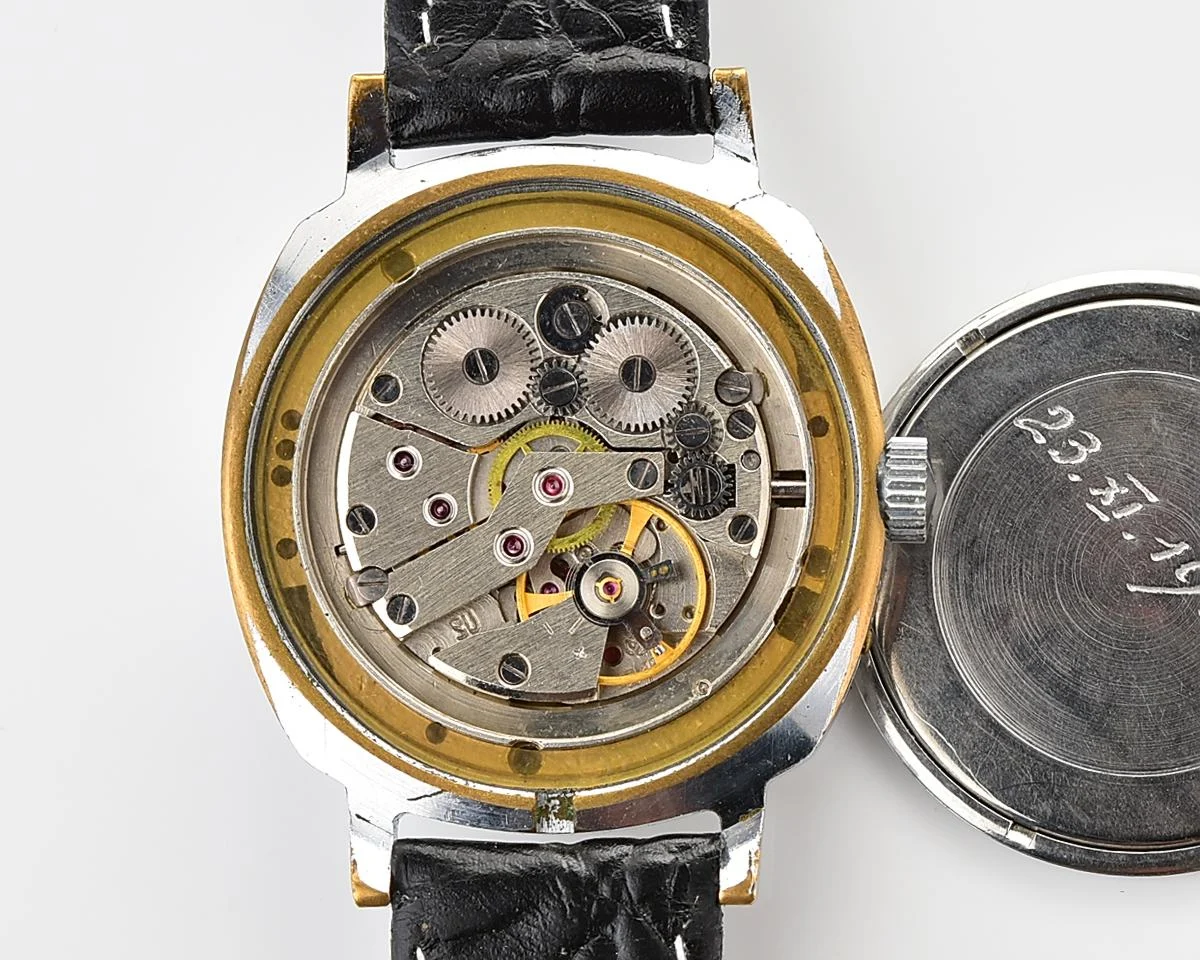 Slava Soviet mechanical wristwatch