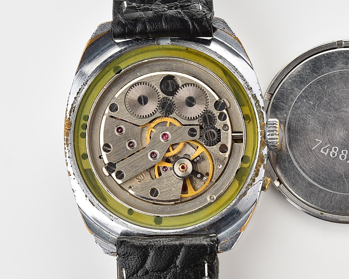 Excellent soviet Slava vintage mechanical wristwatch with rare teal dial