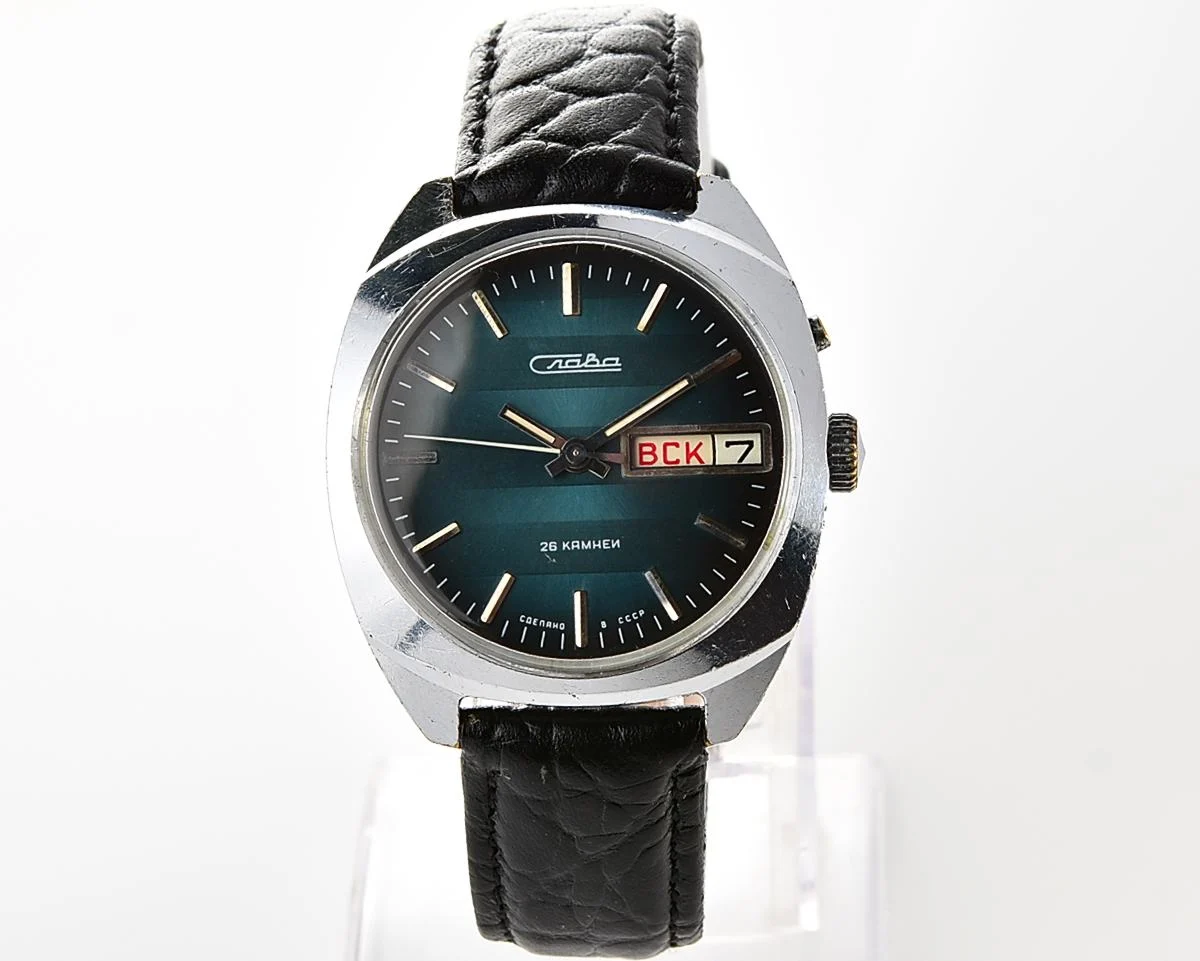Excellent Soviet Slava vintage mechanical wristwatch with rare teal dial