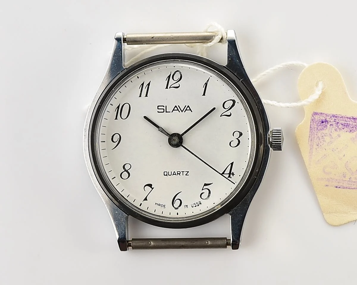 TIME CAPSULE: Slava wristwatch with quartz movement - New Old Stock (NOS)!
