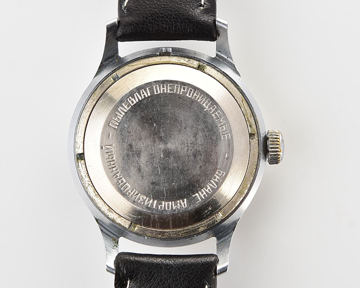 Vintage soviet SPORTIVNIE mechanical watch from the 1950s