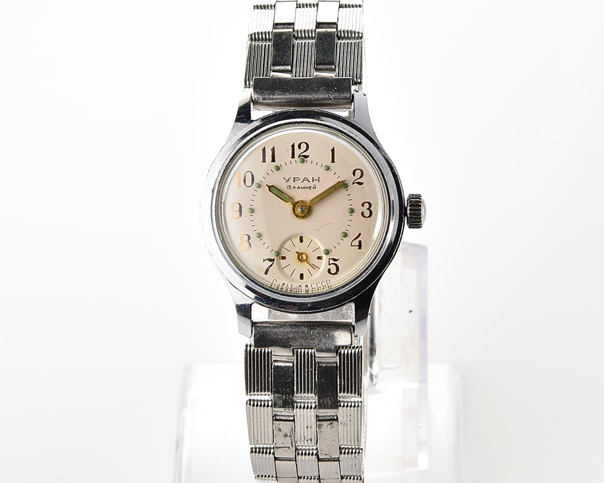 Excellent vintage soviet URAN mechanical wristwatch