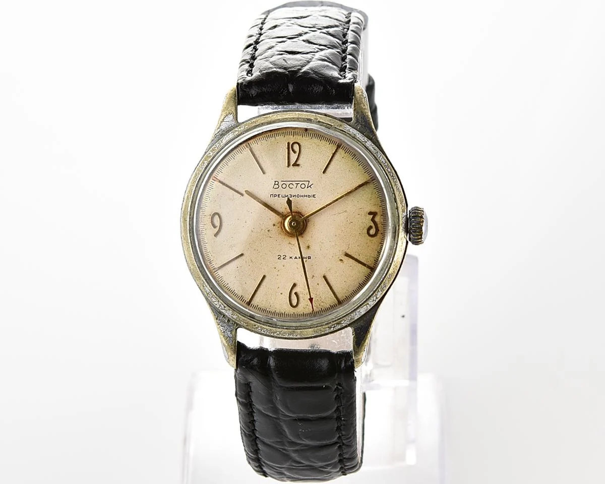 Original Soviet Wostok (Vostok) mechanical wrist watch, early domestic version!