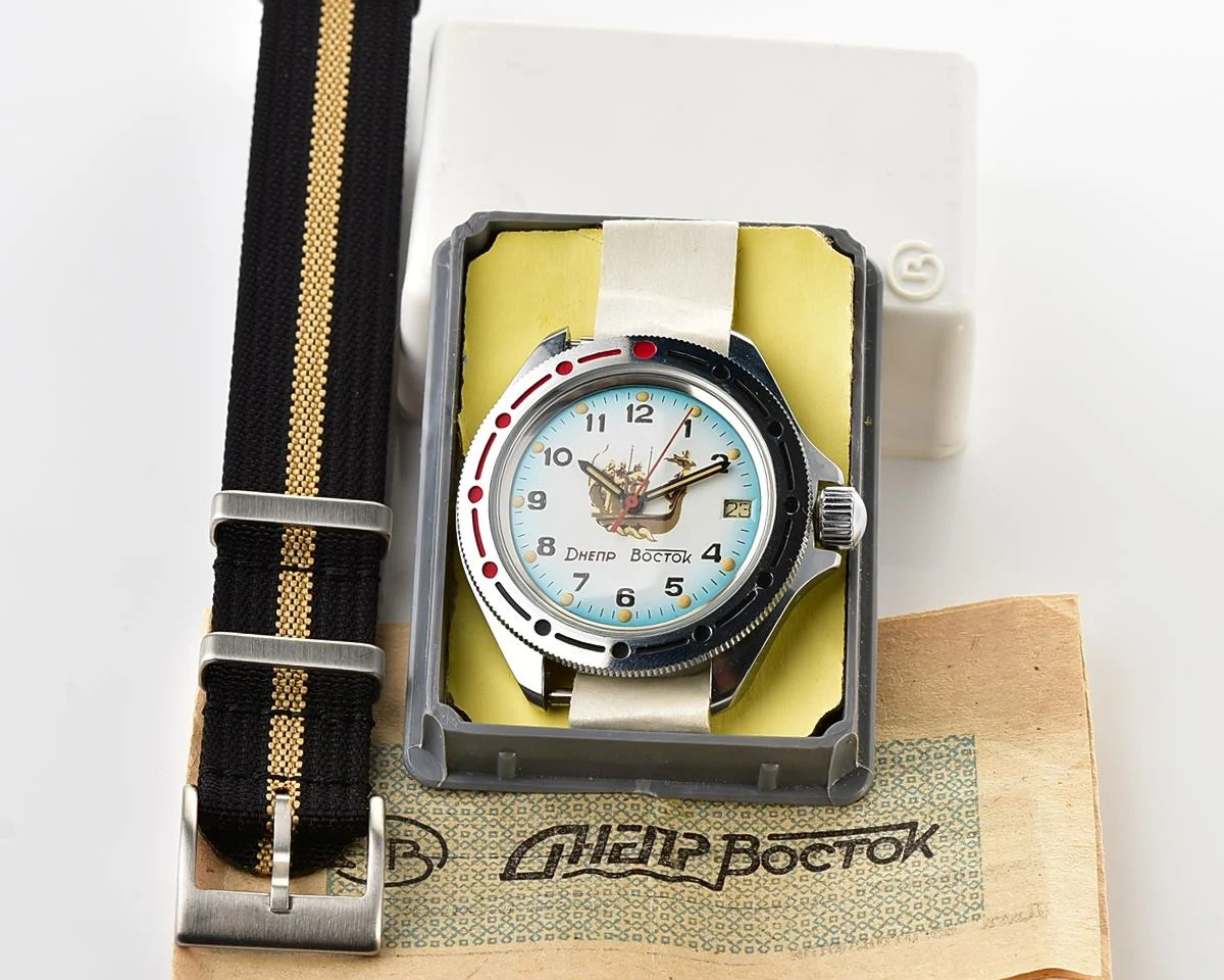 TIME CAPSULE: Vostok Komandirskie mechanical watch – New Old Stock (NOS)!