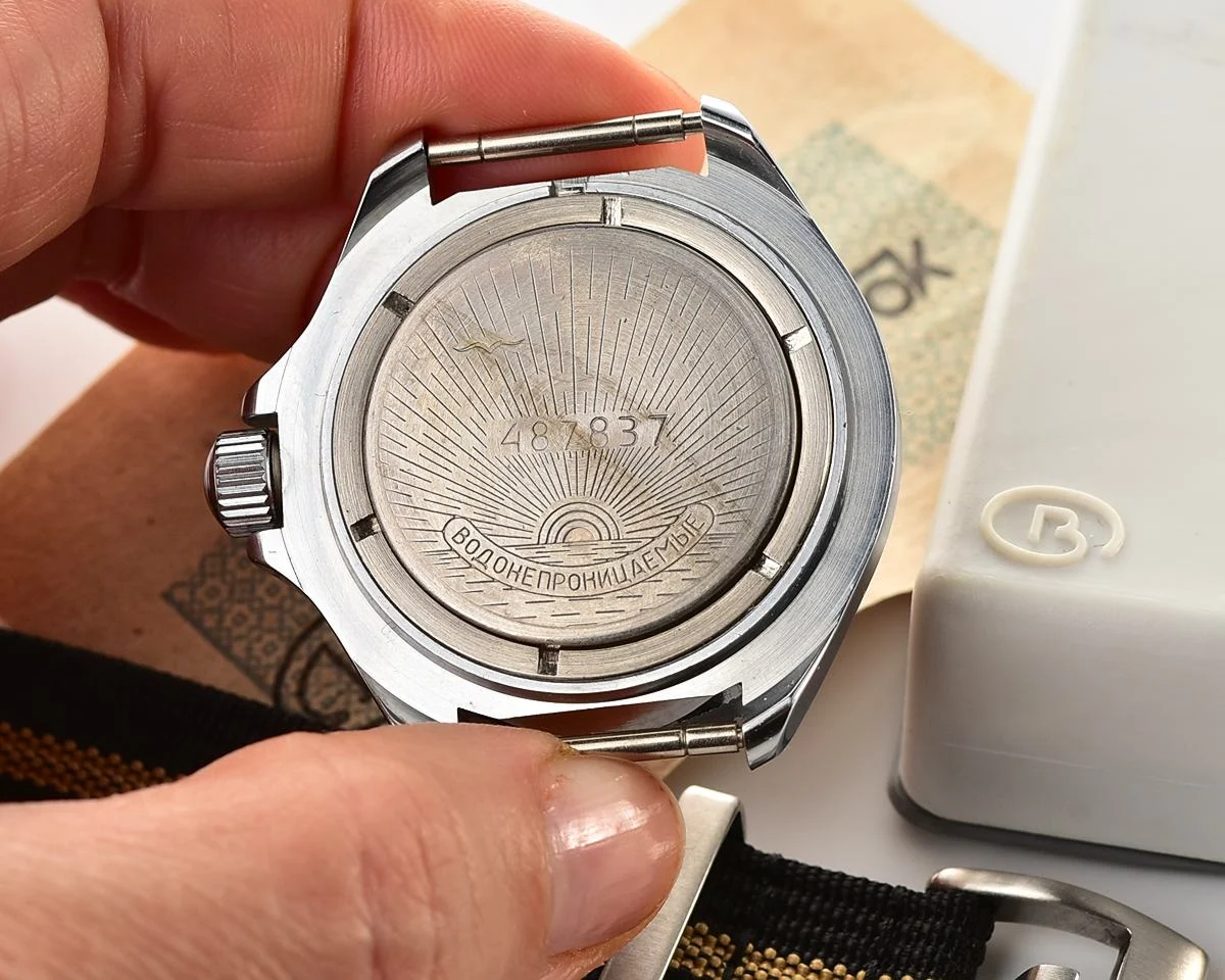 TIME CAPSULE: Vostok Komandirskie mechanical watch – New Old Stock (NOS)!