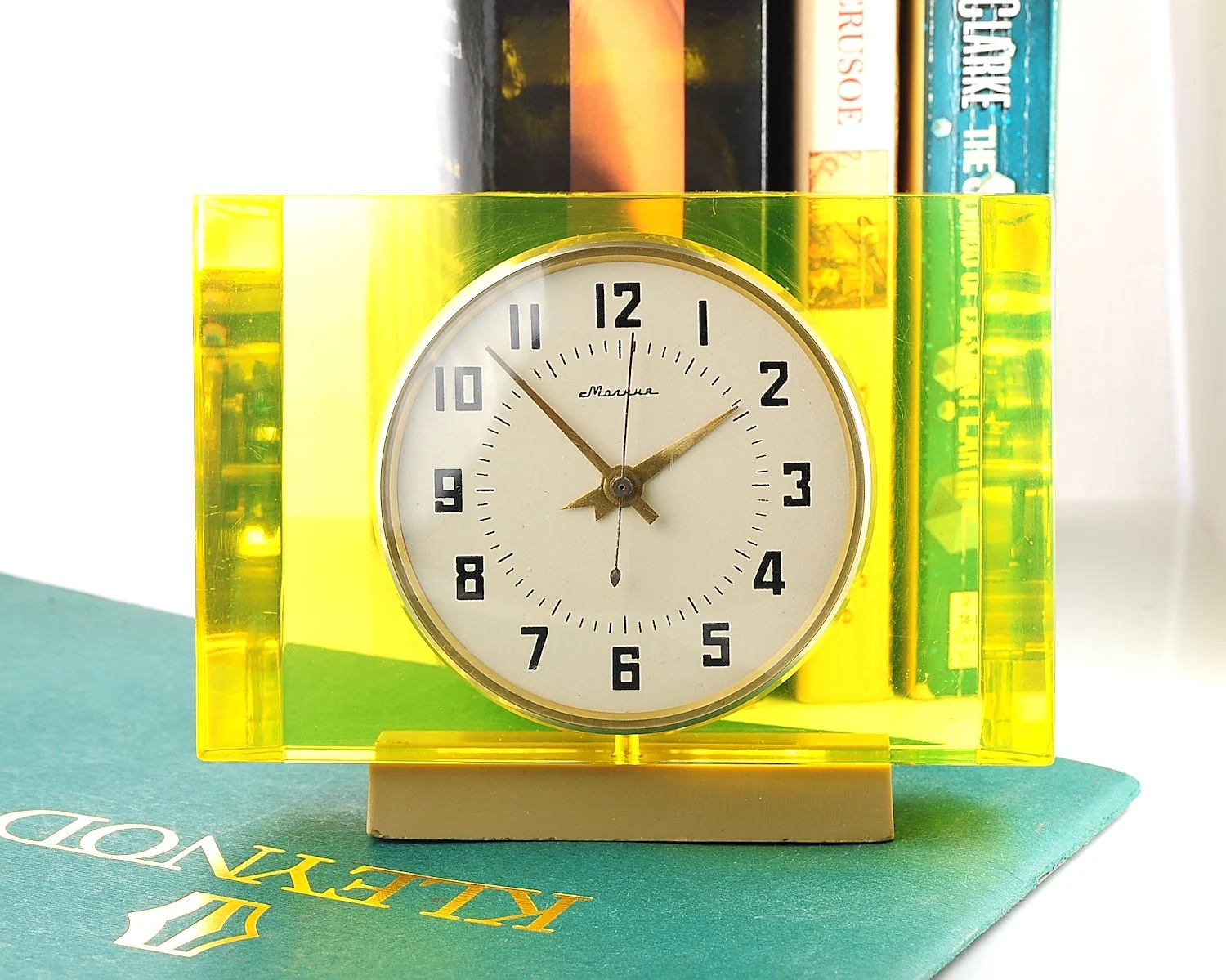 watch Molnija table clock yellow block 18111-SCS_9744