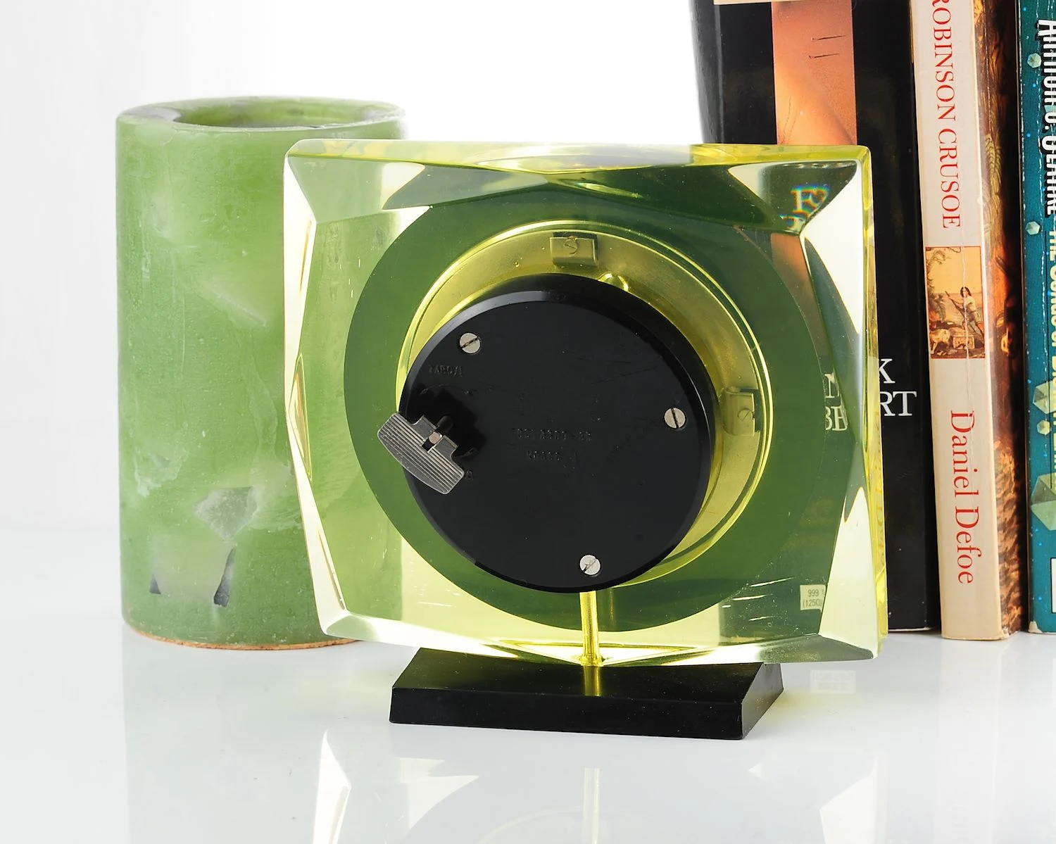 Molnija vintage Soviet mechanical table clock