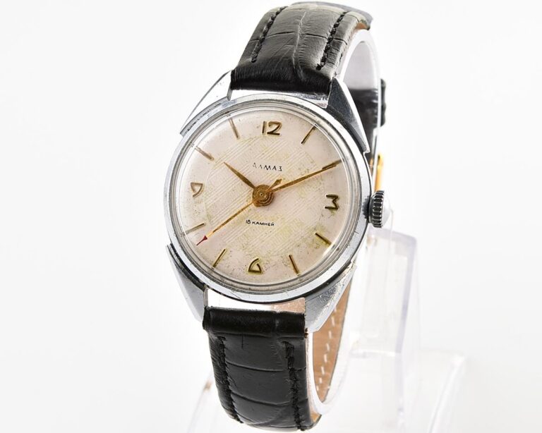 Soviet ALMAZ vintage mechanical wristwatch from the 1960s