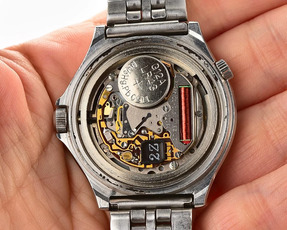 Vintage Citizen Quartz CQ – Black Dial Day-Date 100M Twin-Crown from October 1978