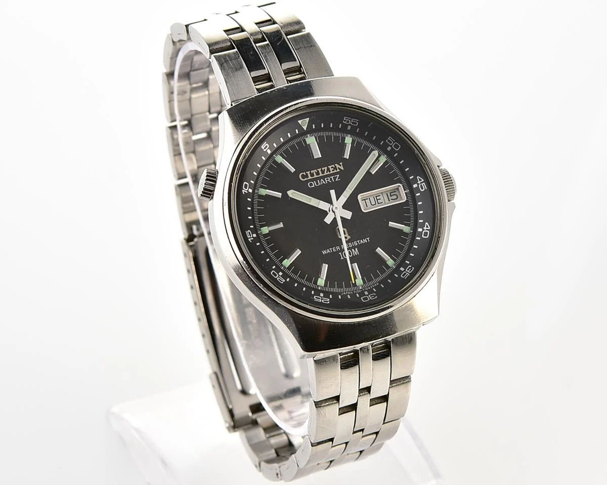Vintage Citizen Quartz CQ – Black Dial Day-Date 100M Twin-Crown from October 1978