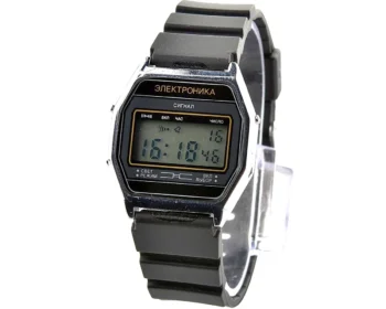 Digital vintage USSR wristwatch Elektronika-52 Signal